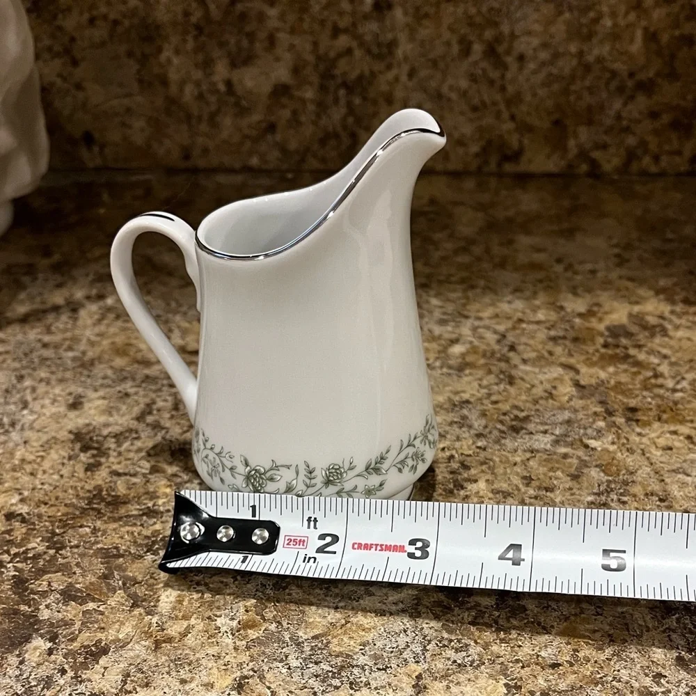 Mikasa Montclair Fine China Creamer Pale Green Leaves Silver Trim Japan G9059